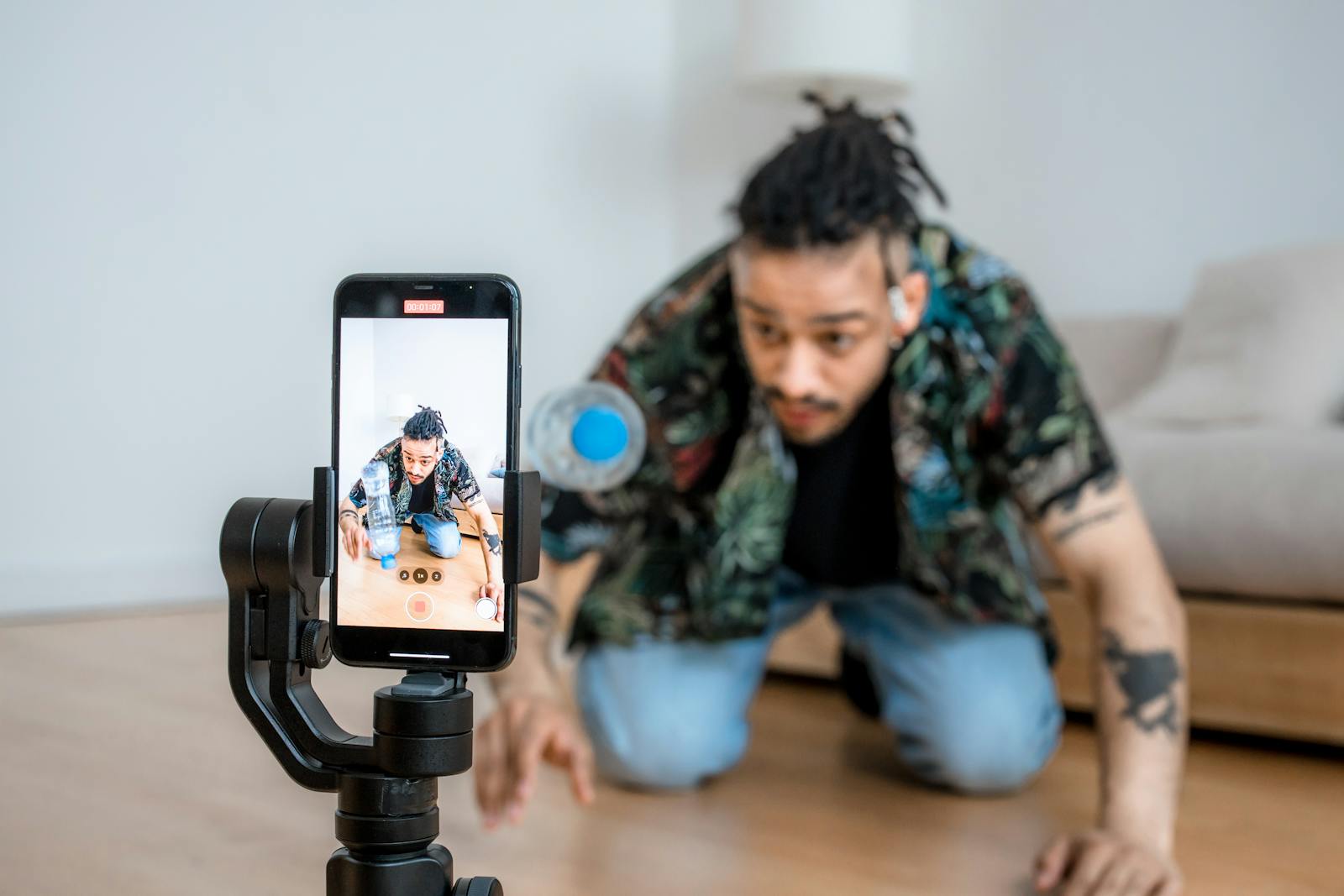 Filming creative content with smartphone on gimbal indoors